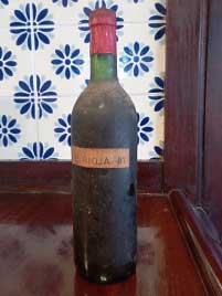 LA PALABRA ESKILARAPEKOA Y EL BAR CEUTA DE ELORRIO LA PALABRA ESKILARAPEKOA Y EL BAR CEUTA DE ELORRIO
